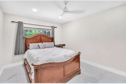 11490 W Biscayne Canal Road, Miami, FL 33161 - Photo 24