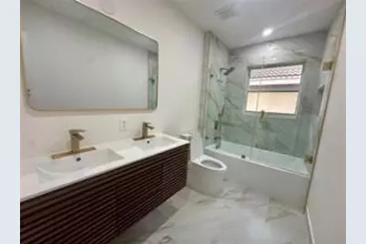 10702 NW 1st Court, Plantation, FL 33324 - Photo 22