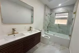 10702 NW 1st Ct, Plantation, FL 33324 - Photo 22