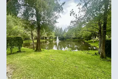 10702 NW 1st Court, Plantation, FL 33324 - Photo 8