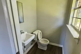 503 Martin Luther King Junior Ave, Bonifay, FL 32425 - Photo 10