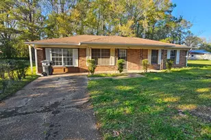 503 Martin Luther King Junior Ave, Bonifay, FL 32425 - Photo 2