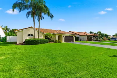 15031 Windover Way, Davie, FL 33331 - Photo 2