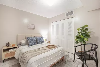 115 NE 202nd Terrace #M20, Miami Gardens, FL 33179 - Photo 14