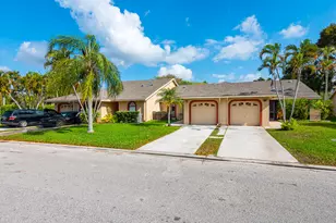 9665 NW 76th Ct, Tamarac, FL 33321 - Photo 2
