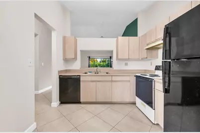 9665 NW 76th Court, Tamarac, FL 33321 - Photo 4