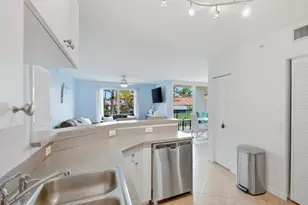 316 Villa Cir, Boynton Beach, FL 33435 - Photo 6