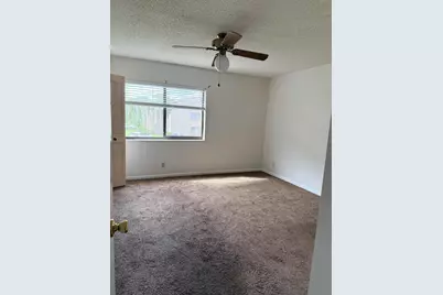 520 Shady Pine Way #C2, Greenacres, FL 33415 - Photo 8