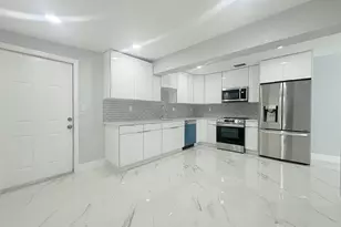 1319 Crest Dr, Lake Worth, FL 33461 - Photo 32