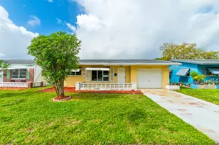 4812 NW 49th Dr, Tamarac, FL 33319 - Photo 14