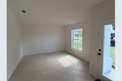 1357 SE Bayharbor Street, Port Saint Lucie, FL 34983 - Photo 4