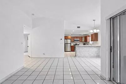 10151 NW 3rd Street, Pembroke Pines, FL 33026 - Photo 12