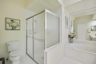 8501 Golden Cypress Ct, Lake Worth, FL 33467 - Photo 20