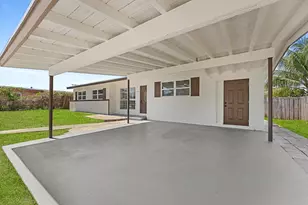 1449 Hillcrest Dr, Lake Worth Beach, FL 33461 - Photo 4