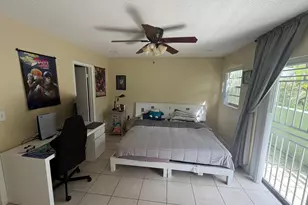 11071 NW 7th, Miami, FL 33172 - Photo 20