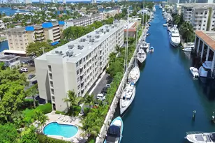 1600 SE 15th St, Fort Lauderdale, FL 33316 - Photo 2