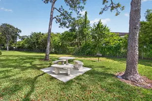 4947 Sable Pine Cir, West Palm Beach, FL 33417 - Photo 30