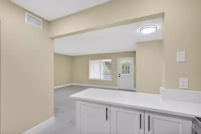 4947 Sable Pine Circle #D2, West Palm Beach, FL 33417 - Photo 4