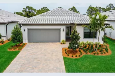 373 SE Filoli Drive, Port Saint Lucie, FL 34984 - Photo 2