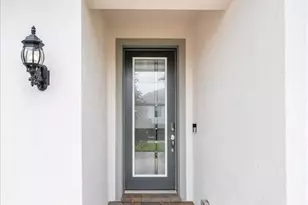 373 SE Filoli Dr, Port Saint Lucie, FL 34984 - Photo 4