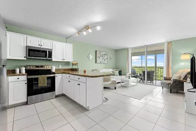 4570 NW 18th Avenue #704, Deerfield Beach, FL 33064 - Photo 6