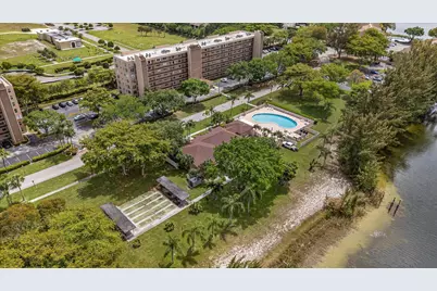 4570 NW 18th Avenue #704, Deerfield Beach, FL 33064 - Photo 32
