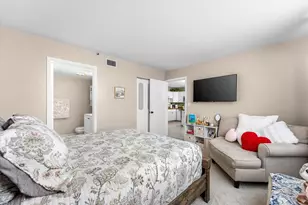 4570 NW 18th Ave, Deerfield Beach, FL 33064 - Photo 16