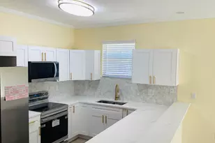 3809 N Whittier St, Tampa, FL 33619 - Photo 4