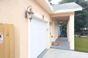 3809 N Whittier St, Tampa, FL 33619 - Photo 2