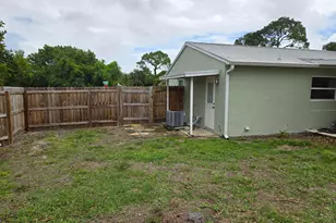 2538 SE Allen St, Port Saint Lucie, FL 34984 - Photo 18