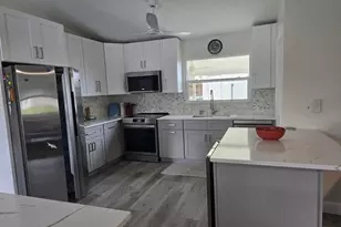 2538 SE Allen St, Port Saint Lucie, FL 34984 - Photo 2