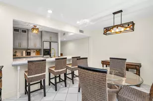 584 SE 20th Ave, Deerfield Beach, FL 33441 - Photo 2