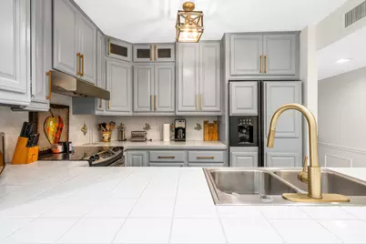 584 SE 20th Avenue #2, Deerfield Beach, FL 33441 - Photo 12