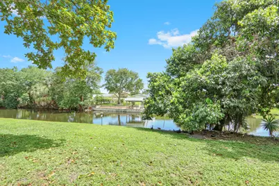 100 Sparrow Drive #14, Royal Palm Beach, FL 33411 - Photo 70