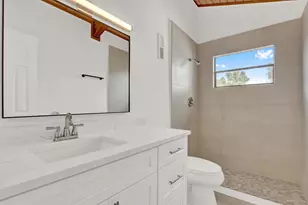 100 Sparrow Dr, Royal Palm Beach, FL 33411 - Photo 56