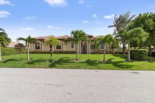 4190 Gleneagles Dr, Boynton Beach, FL 33436 - Photo 10