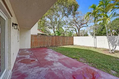 9821 NW 5th Place, Plantation, FL 33324 - Photo 46