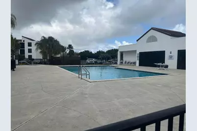 208 Lake Pointe Drive #108, Oakland Park, FL 33309 - Photo 4