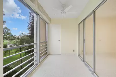 3810 Via Poinciana #404, Greenacres, FL 33467 - Photo 18
