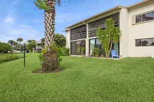 3011 SE Aster Ln, Stuart, FL 34994 - Photo 16