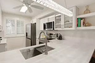 6133 Balboa Cir, Boca Raton, FL 33433 - Photo 4