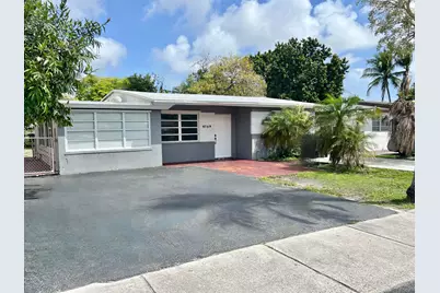 6129 Funston Street, Hollywood, FL 33023 - Photo 2