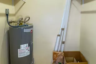 750 SW 2nd St, Fort Lauderdale, FL 33312 - Photo 18