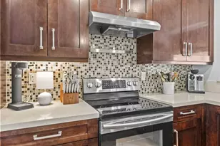 1627 NE 17th Ave, Fort Lauderdale, FL 33305 - Photo 12