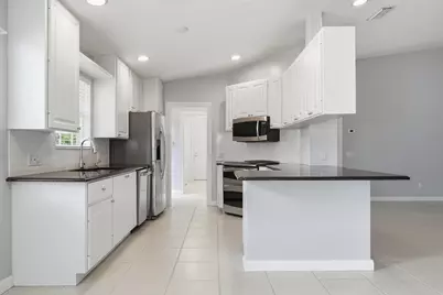 8137 Montserrat Place, Wellington, FL 33414 - Photo 6