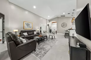 9989 Torino Dr, Lake Worth, FL 33467 - Photo 12