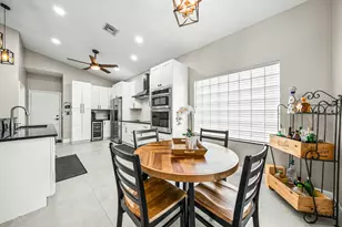 9989 Torino Dr, Lake Worth, FL 33467 - Photo 8