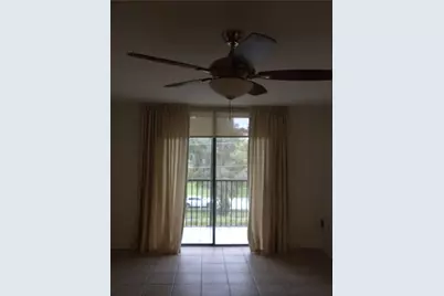 16950 W Dixie Highway #334, North Miami Beach, FL 33160 - Photo 6