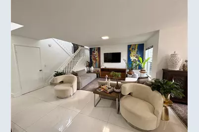 4832 Grapevine Way, Davie, FL 33331 - Photo 2