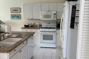 927 Augusta Pointe Dr, Palm Beach Gardens, FL 33418 - Photo 16